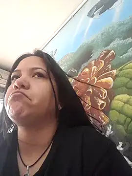 luna 520 online show from September 2025 06:29:02 PM