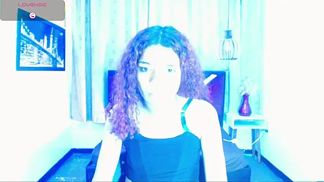 Snapshot of luisa__torres chatting on June 2026 03:15:01 AM luisa torres online show from June 2026 03:15:01 AM