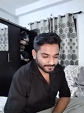 avi007p online show from February 2026 06:03:02 PM