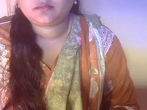 Snapshot of Saniya_K chatting on September 2025 05:09:01 AM Saniya K online show from September 2025 05:09:01 AM