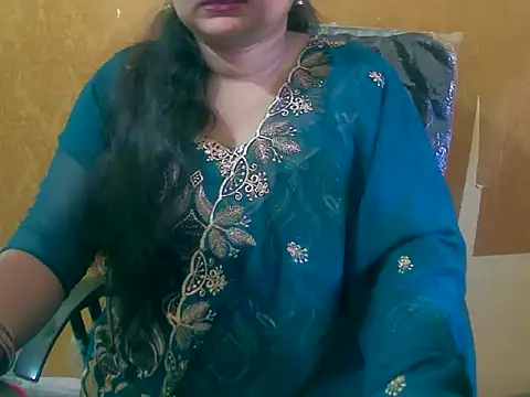 Snapshot of Saniya_K chatting on September 2025 09:25:02 AM Saniya K online show from September 2025 09:25:02 AM