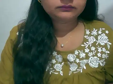 Saniya K online show from November 2025 03:45:02 PM