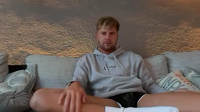 RioBlaze online show from September 2025 05:20:02 AM