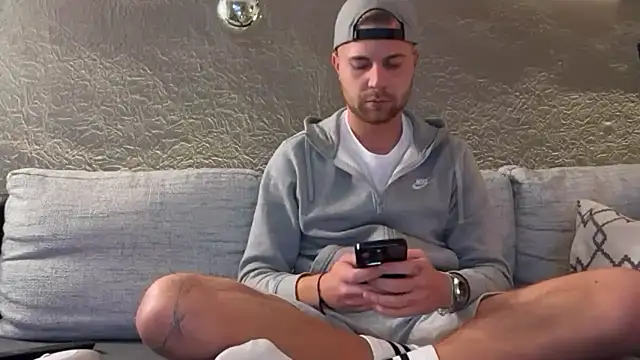 RioBlaze online show from November 2025 05:41:01 PM