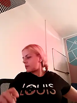 Alanna Grays online show from November 2025 04:19:02 PM