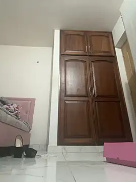 Snapshot of skullvalu chatting on March 2026 07:28:02 PM skullvalu online show from March 2026 07:28:02 PM