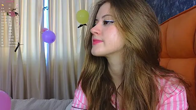 Orivienne online show from September 2025 07:18:02 AM