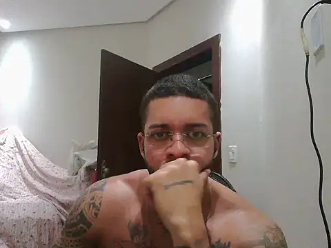 Mitt1993b online show from October 2025 05:35:01 PM