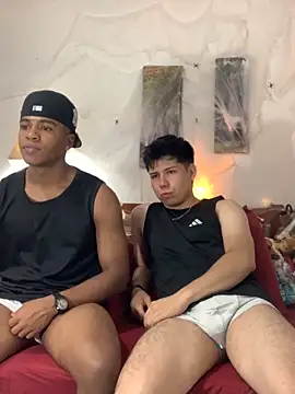 Snapshot of DEMOND_333 chatting on October 2025 03:30:01 AM DEMOND 333 online show from October 2025 03:30:01 AM