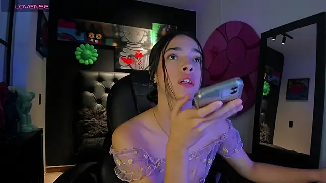 miIa bratz online show from February 2026 09:49:02 PM