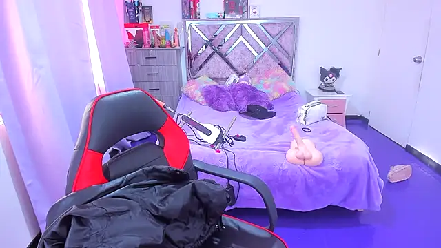 Luna Analya online show from January 2026 01:15:01 PM