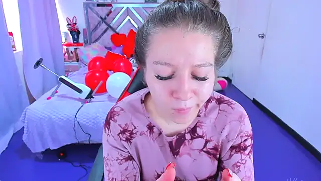 Luna Analya online show from February 2026 05:43:01 PM