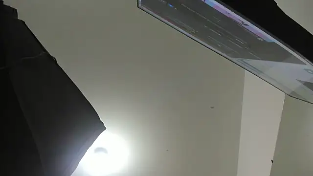 Rihanna hotx online show from October 2025 02:52:01 AM