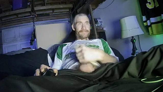 Tiggitytomociti online show from November 2025 01:28:02 PM