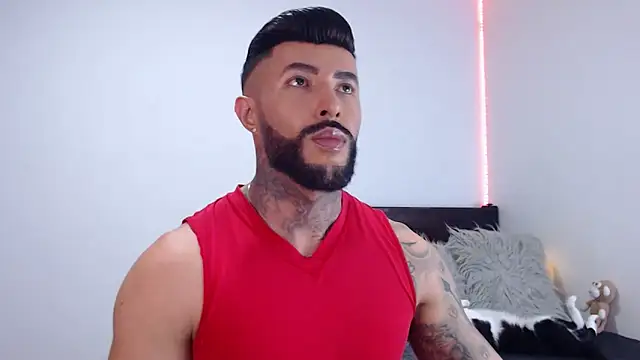 Snapshot of andrea_de_lucaa chatting on September 2025 02:59:01 AM andrea de lucaa online show from September 2025 02:59:01 AM