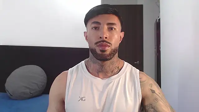 andrea de lucaa online show from July 2026 04:49:01 AM