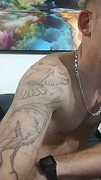 whoadiestreams online show from December 2025 12:18:01 AM