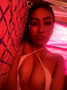 RAKEL37 online show from November 2025 01:00:02 PM