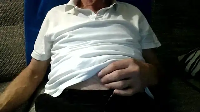 velikifant7 online show from January 2026 05:27:01 PM