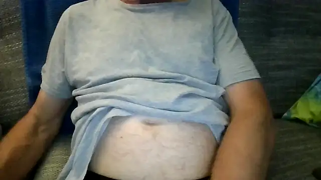 velikifant7 online show from April 2026 06:22:01 PM