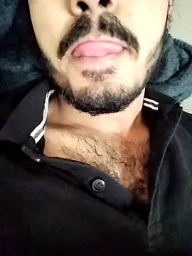 Snapshot of Hotyy_subhu chatting on October 2025 06:40:02 PM Hotyy subhu online show from October 2025 06:40:02 PM