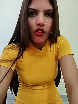 Snapshot of sexy_lips99 chatting on October 2025 04:10:02 AM sexy lips99 online show from October 2025 04:10:02 AM