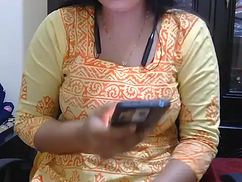 Snapshot of fairy_queen07 chatting on November 2025 06:46:02 AM fairy queen07 online show from November 2025 06:46:02 AM