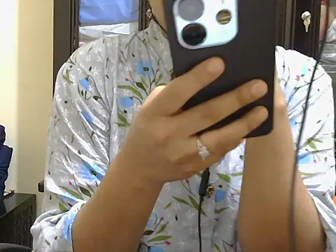 Snapshot of fairy_queen07 chatting on November 2025 09:45:01 AM fairy queen07 online show from November 2025 09:45:01 AM