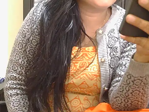 Snapshot of fairy_queen07 chatting on December 2025 08:25:01 PM fairy queen07 online show from December 2025 08:25:01 PM