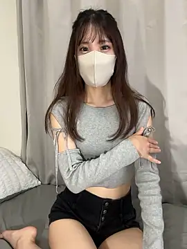 riri  nyan o0 online show from October 2025 05:06:01 AM