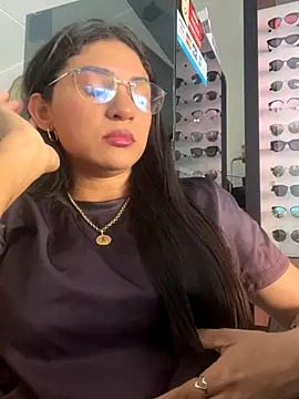 Snapshot of belahmor chatting on October 2025 11:09:01 AM belahmor online show from October 2025 11:09:01 AM