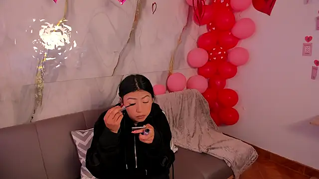 Tiffany Nm online show from February 2026 01:07:02 PM