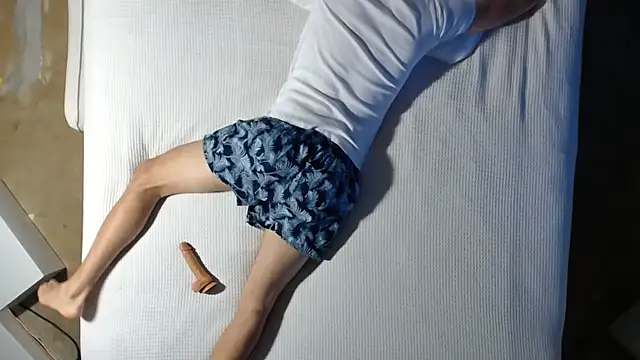 Just2Try online show from November 2025 04:39:02 PM