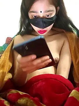 Snapshot of maya-Couple19 chatting on January 2026 06:13:02 PM maya-Couple19 online show from January 2026 06:13:02 PM