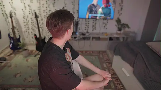 RusBradPitt online show from November 2025 12:05:02 PM