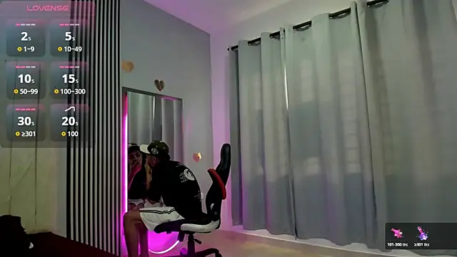 DustinandJordan online show from November 2025 01:02:02 PM