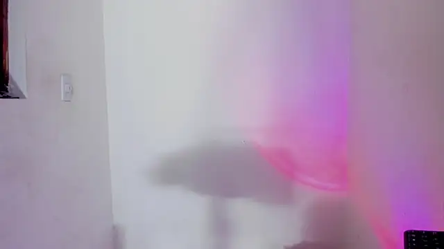 Snapshot of Viioleett_cum chatting on March 2026 01:26:01 PM Viioleett cum online show from March 2026 01:26:01 PM