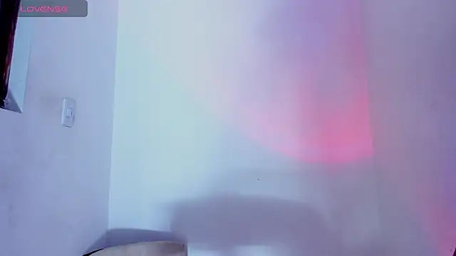 Snapshot of Viioleett_cum chatting on March 2026 01:25:01 PM Viioleett cum online show from March 2026 01:25:01 PM