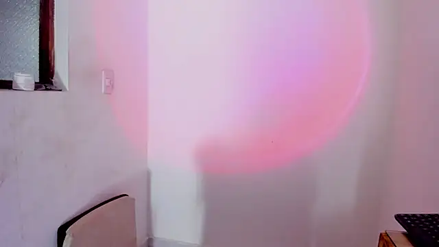 Snapshot of Viioleett_cum chatting on March 2026 01:38:01 PM Viioleett cum online show from March 2026 01:38:01 PM