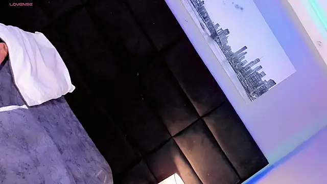 Snapshot of Ana_Paaula23 chatting on October 2025 08:27:02 PM Ana Paaula23 online show from October 2025 08:27:02 PM