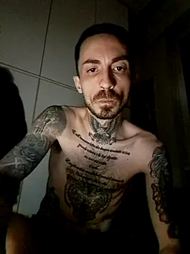 Robe420 online show from April 2026 08:06:02 PM