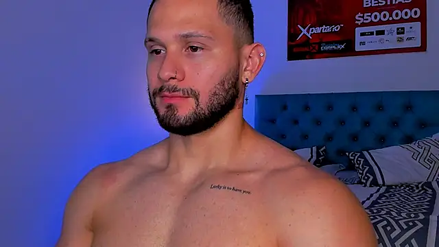 andrewcorey1 online show from September 2025 04:06:01 PM