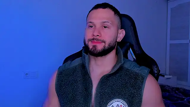 andrewcorey1 online show from October 2025 05:47:02 AM