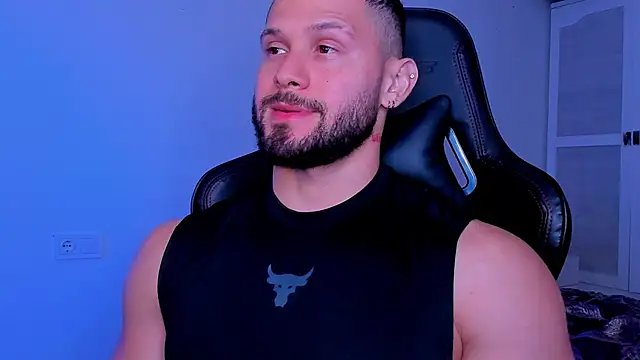 andrewcorey1 online show from October 2025 05:53:02 PM