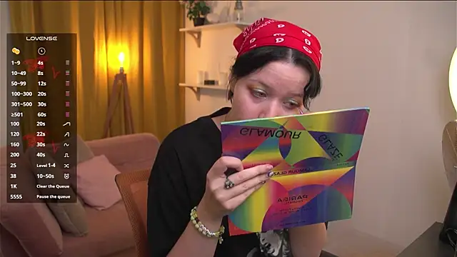 Snapshot of bluebeell chatting on September 2025 09:03:01 PM bluebeell online show from September 2025 09:03:01 PM