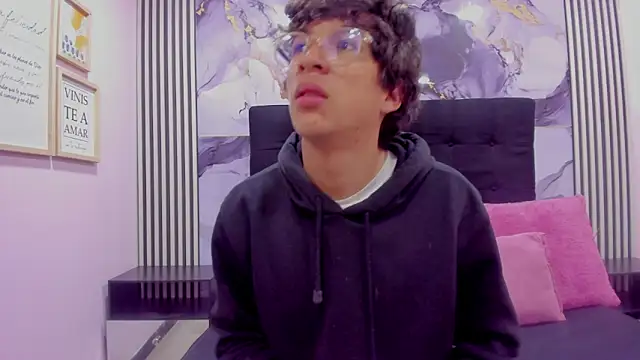 Desire Ecstasy online show from November 2025 12:38:02 PM