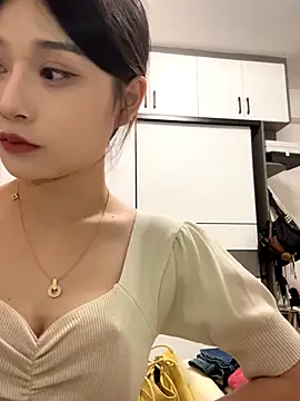 Alissa AA online show from September 2025 11:57:01 AM
