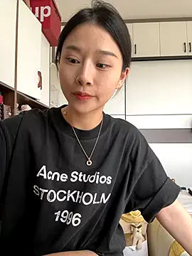 Alissa AA online show from September 2025 07:46:01 AM