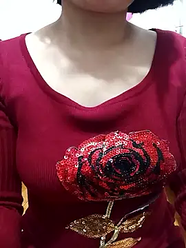 Snapshot of Thaohoa_love chatting on January 2026 01:02:01 PM Thaohoa love online show from January 2026 01:02:01 PM