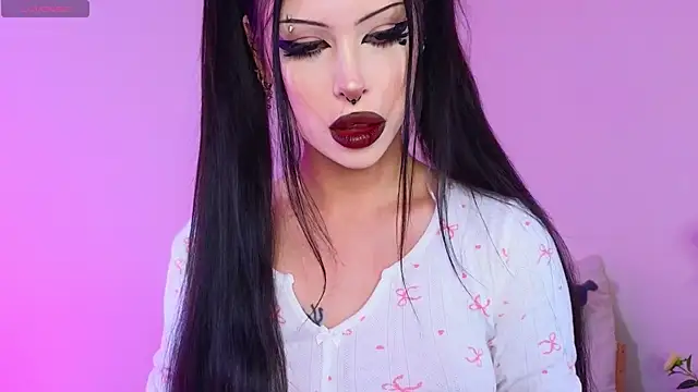 Snapshot of venomeowww__ chatting on September 2025 03:22:01 AM venomeowww online show from September 2025 03:22:01 AM